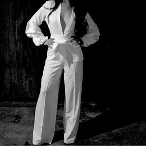 Gorgeous size 6 White Jumpsuit